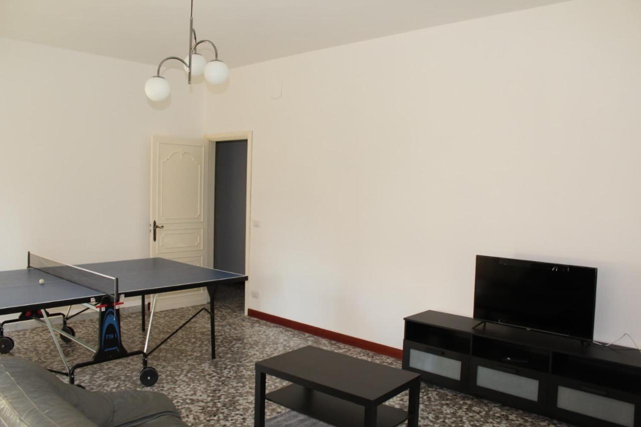 Apartment Little Бари Экстерьер фото