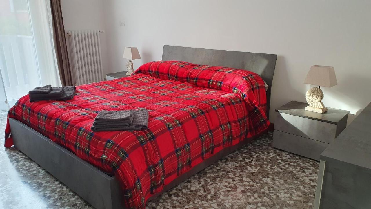 Apartment Little Бари Экстерьер фото